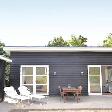 Five-Bedroom Holiday Home In Vejby Holiday home *