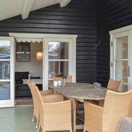 Holiday home Five-Bedroom Holiday Home In Vejby Vejby