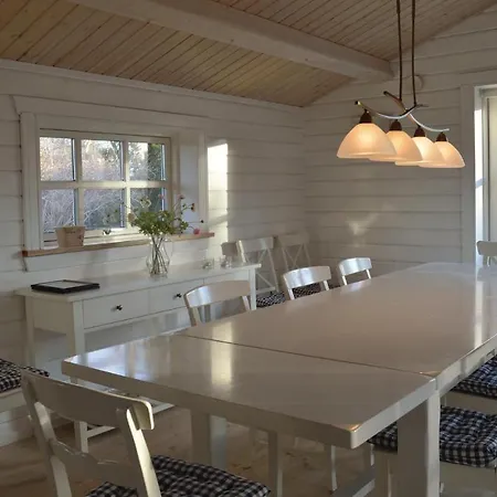 Five-Bedroom Holiday Home In Vejby Vejby